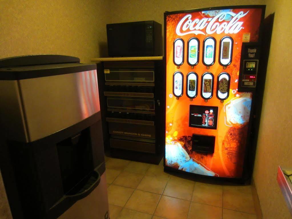 Ripon Welcome Inn And Suites 外观 照片